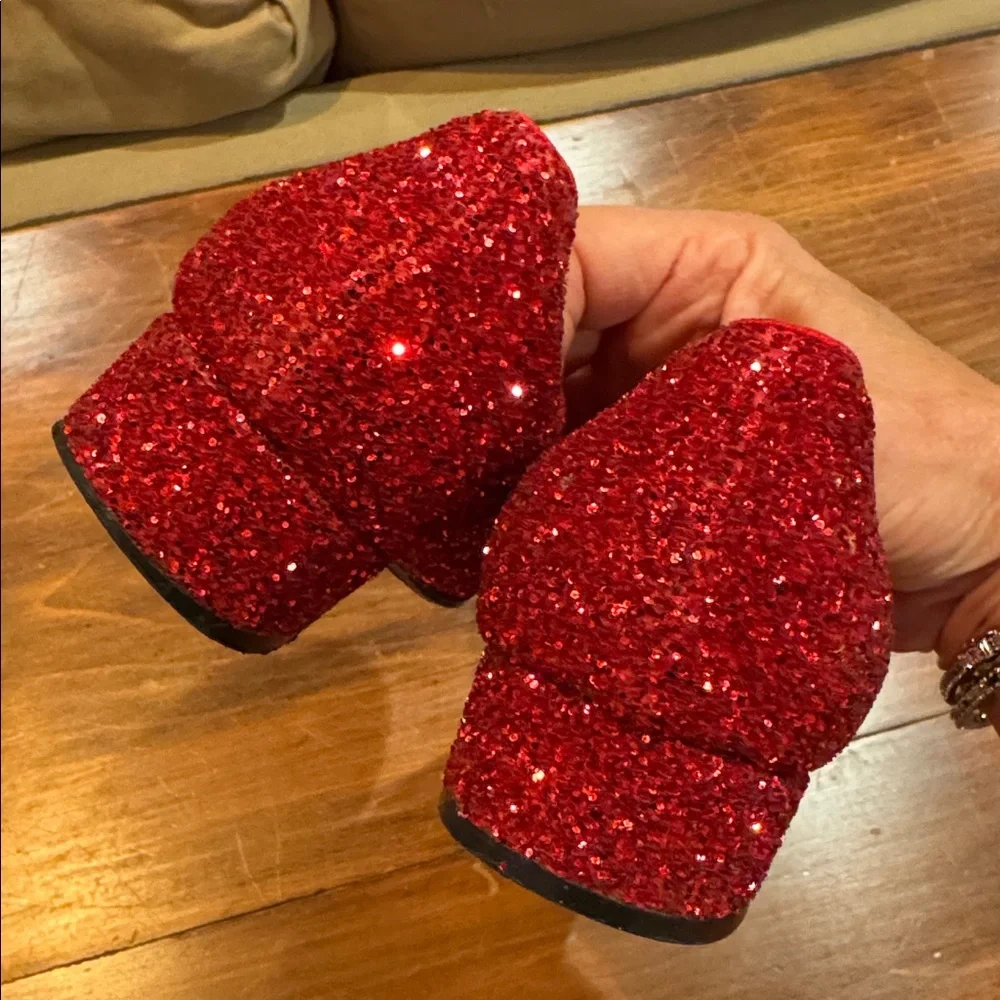 CIRCO Red Glitter Dorothy Wizzard of OZ Slip On Shoes Big  Girls Size 4 Costume